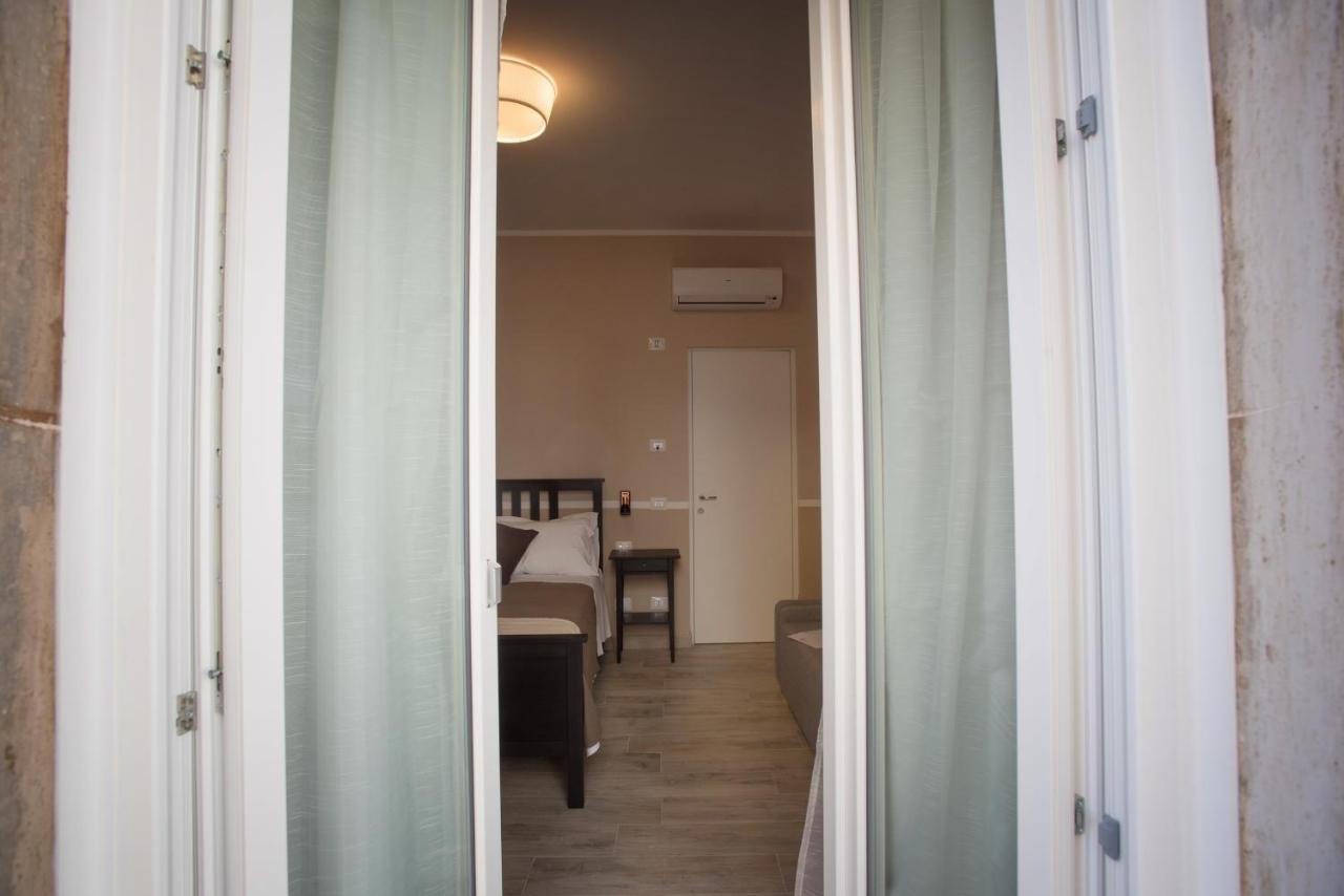 Affittacamere 6th Land - Rent La Spezia